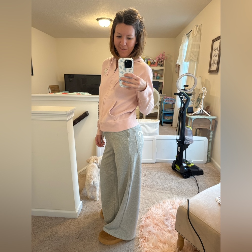 Anniewear Gray pink bow 🎀 Sweatpants